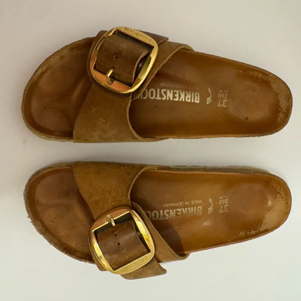 Birkenstock Brown Sandals with Gold Buckle - Picture 12 of 15